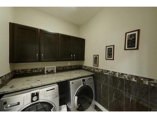 145 Stonecreek Landing, Fort Mcmurray, AB - Indoor Photo Showing Laundry Room