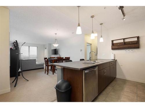 409-136B Sandpiper Road, Fort Mcmurray, AB - Indoor Photo Showing Kitchen With Double Sink