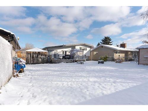 15 Birch Road, Fort Mcmurray, AB - Outdoor