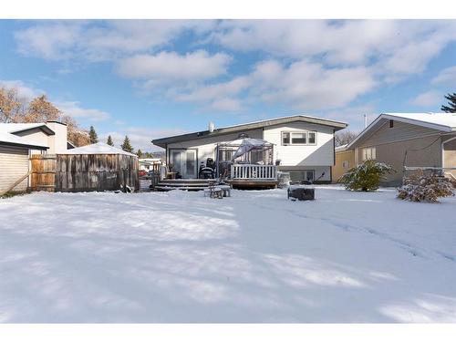 15 Birch Road, Fort Mcmurray, AB - Outdoor With Deck Patio Veranda