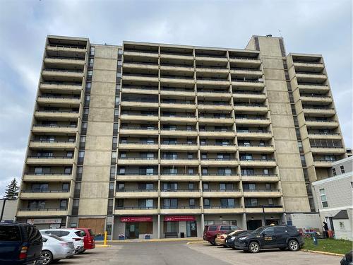 400-11721 Macdonald Drive, Fort Mcmurray, AB - Outdoor With Balcony With Facade