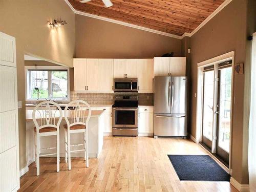 126-67339 Mission Road, Lac La Biche, AB - Indoor Photo Showing Kitchen With Stainless Steel Kitchen