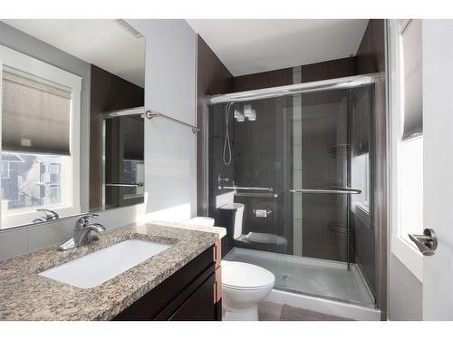 112 Comeau Crescent, Fort Mcmurray, AB - Indoor Photo Showing Bathroom