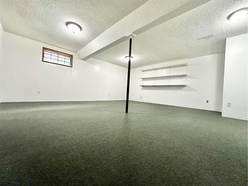 10205 105 Street, Lac La Biche, AB - Indoor Photo Showing Other Room