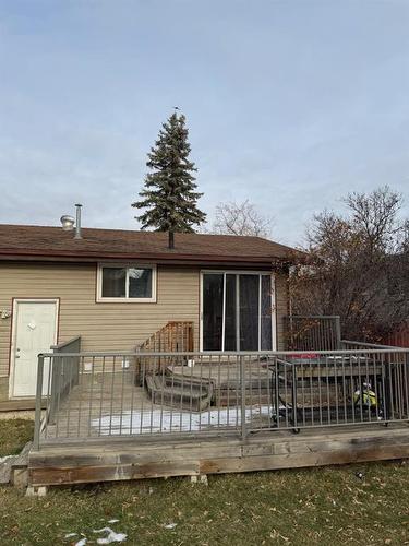 217 Hillcrest Drive, Fort Mcmurray, AB - Outdoor With Deck Patio Veranda