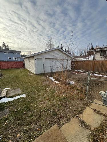 217 Hillcrest Drive, Fort Mcmurray, AB - Outdoor