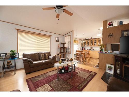 240 Palomino Close, Fort Mcmurray, AB - Indoor Photo Showing Living Room