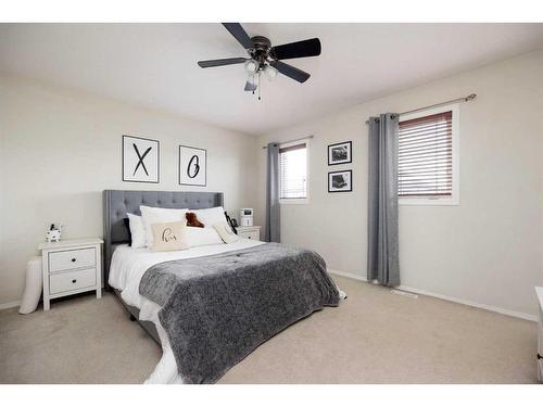 17-240 Laffont Way, Fort Mcmurray, AB - Indoor Photo Showing Bedroom