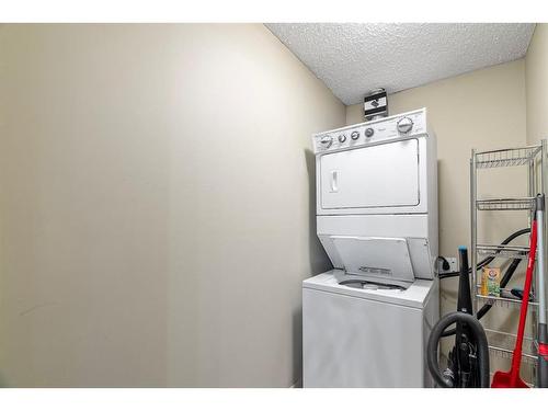 106-136C Sandpiper Road, Fort Mcmurray, AB - Indoor Photo Showing Laundry Room