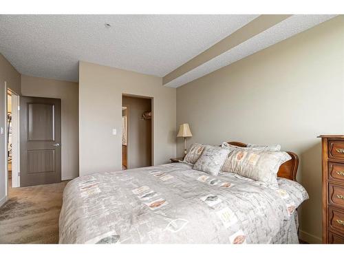 106-136C Sandpiper Road, Fort Mcmurray, AB - Indoor Photo Showing Bedroom