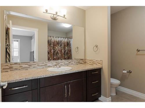 6-300 Sparrow Hawk Drive, Fort Mcmurray, AB - Indoor Photo Showing Bathroom