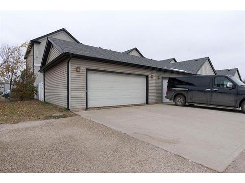 6-300 Sparrow Hawk Drive, Fort Mcmurray, AB - Outdoor With Exterior