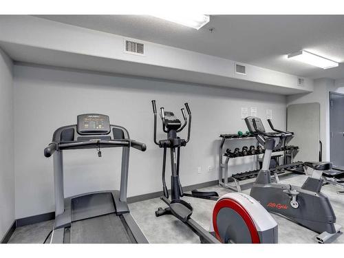 1115-7901 King Street, Fort Mcmurray, AB - Indoor Photo Showing Gym Room