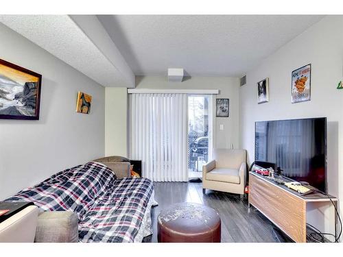 1213-7901 King Street, Fort Mcmurray, AB - Indoor Photo Showing Bedroom