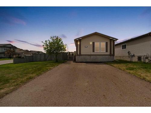 124 Fir Street, Fort Mcmurray, AB - Outdoor