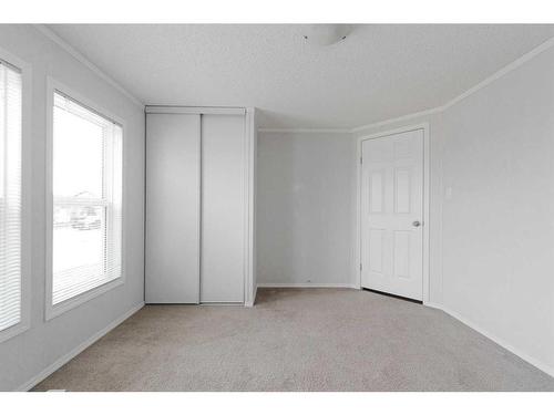 124 Fir Street, Fort Mcmurray, AB - Indoor Photo Showing Other Room