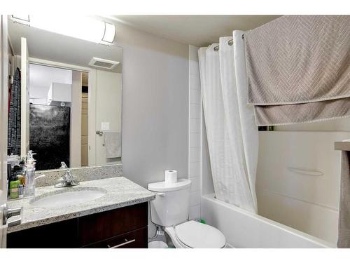 1317-7901 King Street, Fort Mcmurray, AB - Indoor Photo Showing Bathroom