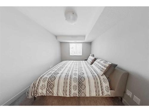 1317-7901 King Street, Fort Mcmurray, AB - Indoor Photo Showing Bedroom