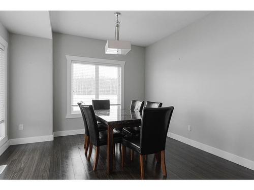 19-140 Fontaine Crescent, Fort Mcmurray, AB - Indoor Photo Showing Dining Room