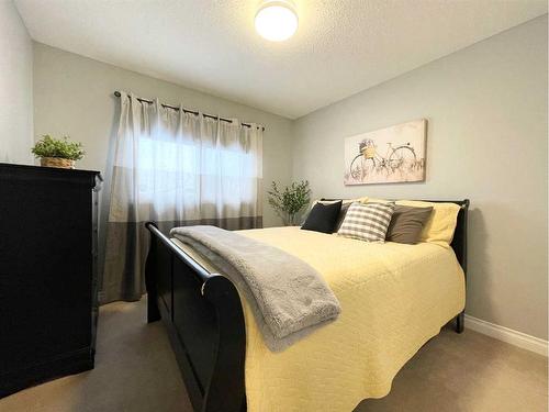 236 Shetland Garden, Fort Mcmurray, AB - Indoor Photo Showing Bedroom