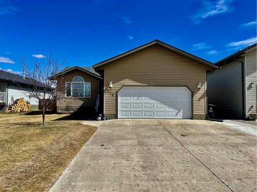 236 Shetland Garden, Fort Mcmurray, AB - Outdoor