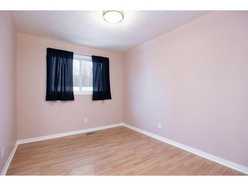 192 Torrie Crescent, Fort Mcmurray, AB - Indoor Photo Showing Other Room