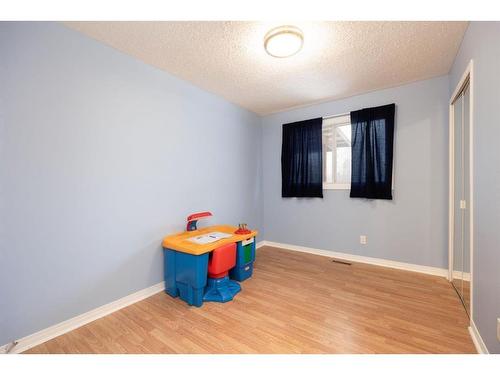 192 Torrie Crescent, Fort Mcmurray, AB - Indoor Photo Showing Other Room