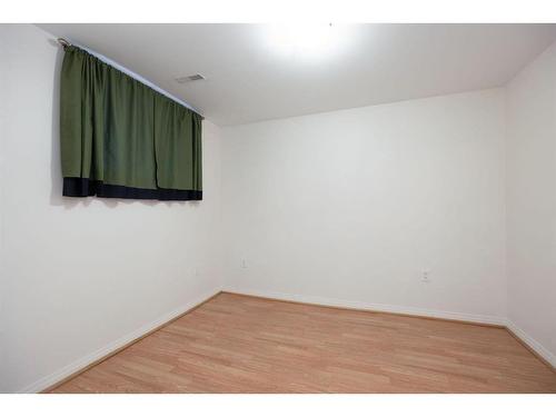 192 Torrie Crescent, Fort Mcmurray, AB - Indoor Photo Showing Other Room