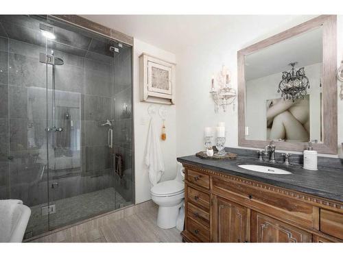 328 Ermine Crescent, Fort Mcmurray, AB - Indoor Photo Showing Bathroom