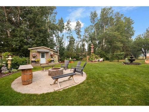 328 Ermine Crescent, Fort Mcmurray, AB - Outdoor With Backyard