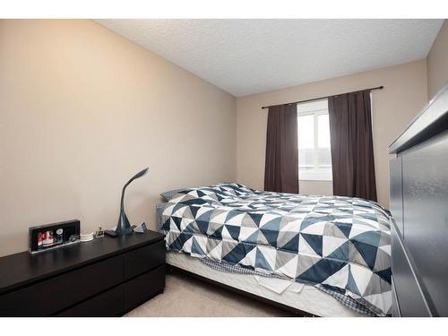 72-400 Silin Forest Road, Fort Mcmurray, AB - Indoor Photo Showing Bedroom