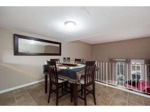 72-400 Silin Forest Road, Fort Mcmurray, AB - Indoor Photo Showing Dining Room