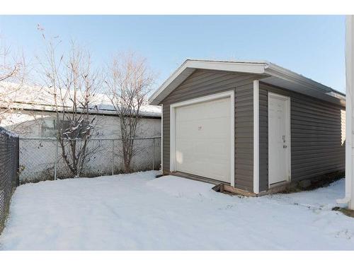 152 Card Crescent, Fort Mcmurray, AB - Outdoor With Exterior