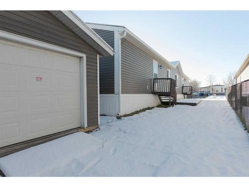 152 Card Crescent, Fort Mcmurray, AB - Outdoor With Exterior