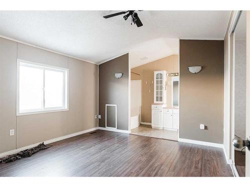 397 Cree Road, Fort Mcmurray, AB - Indoor Photo Showing Other Room