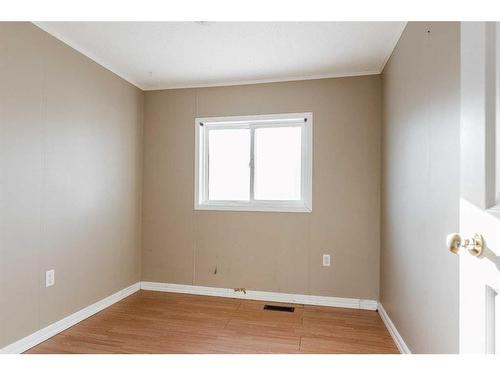 397 Cree Road, Fort Mcmurray, AB - Indoor Photo Showing Other Room