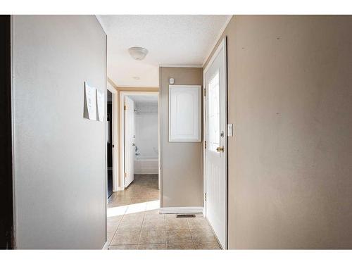 397 Cree Road, Fort Mcmurray, AB - Indoor Photo Showing Other Room