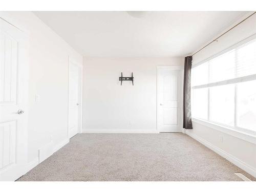 11-300 Sparrow Hawk Drive, Fort Mcmurray, AB - Indoor Photo Showing Other Room