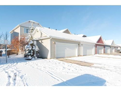 11-300 Sparrow Hawk Drive, Fort Mcmurray, AB - Outdoor