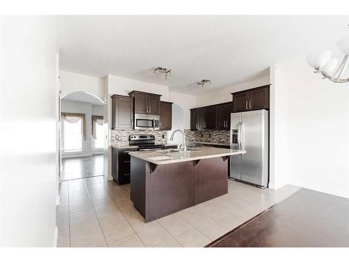 11-300 Sparrow Hawk Drive, Fort Mcmurray, AB - Indoor Photo Showing Kitchen With Stainless Steel Kitchen