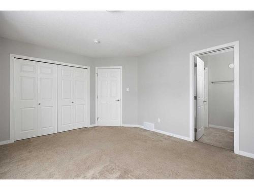 16-120 Warren Way, Fort Mcmurray, AB - Indoor Photo Showing Other Room