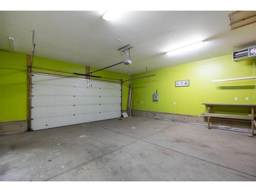 132 Woodpecker Way, Fort Mcmurray, AB - Indoor Photo Showing Garage