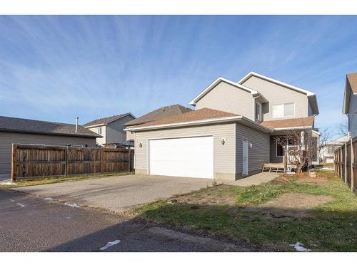 132 Woodpecker Way, Fort Mcmurray, AB - Outdoor