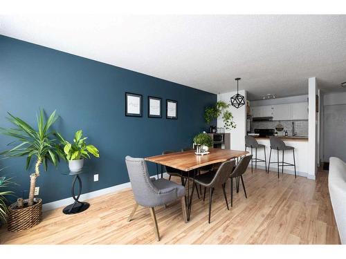 300-14921 Macdonald Drive, Fort Mcmurray, AB - Indoor Photo Showing Dining Room