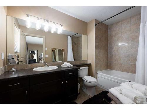 221 Paris Crescent Nw, Fort Mcmurray, AB - Indoor Photo Showing Bathroom