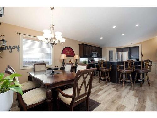 221 Paris Crescent Nw, Fort Mcmurray, AB - Indoor Photo Showing Dining Room