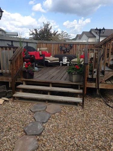 221 Paris Crescent Nw, Fort Mcmurray, AB - Outdoor