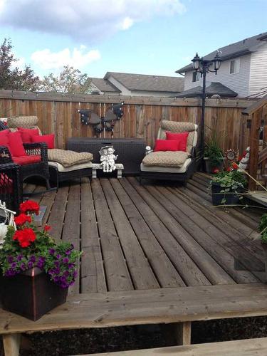 221 Paris Crescent Nw, Fort Mcmurray, AB - Outdoor With Deck Patio Veranda