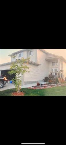 221 Paris Crescent Nw, Fort Mcmurray, AB - 