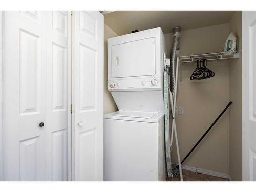 68-240 Laffont Way, Fort Mcmurray, AB - Indoor Photo Showing Laundry Room